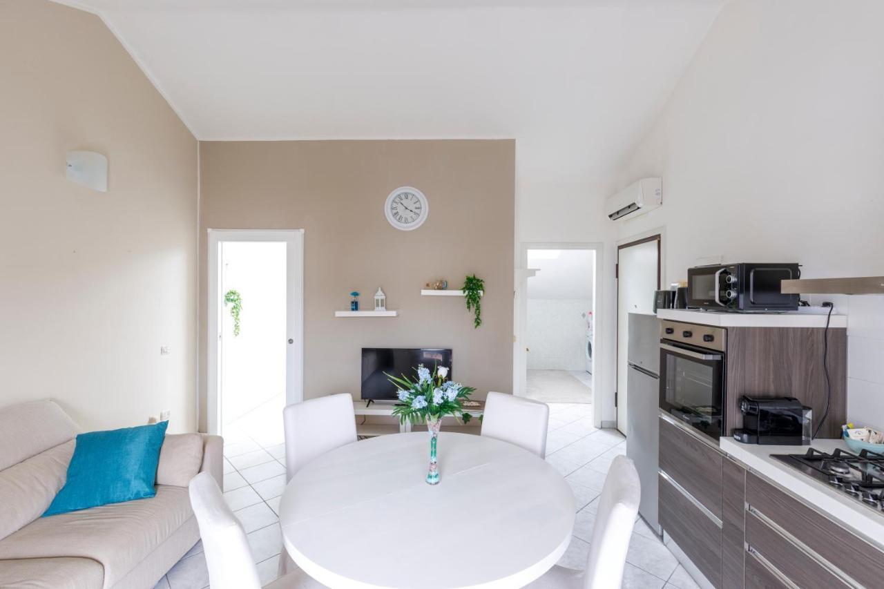 Elly'S Home Parcheggio Privato ラヴェンナ エクステリア 写真