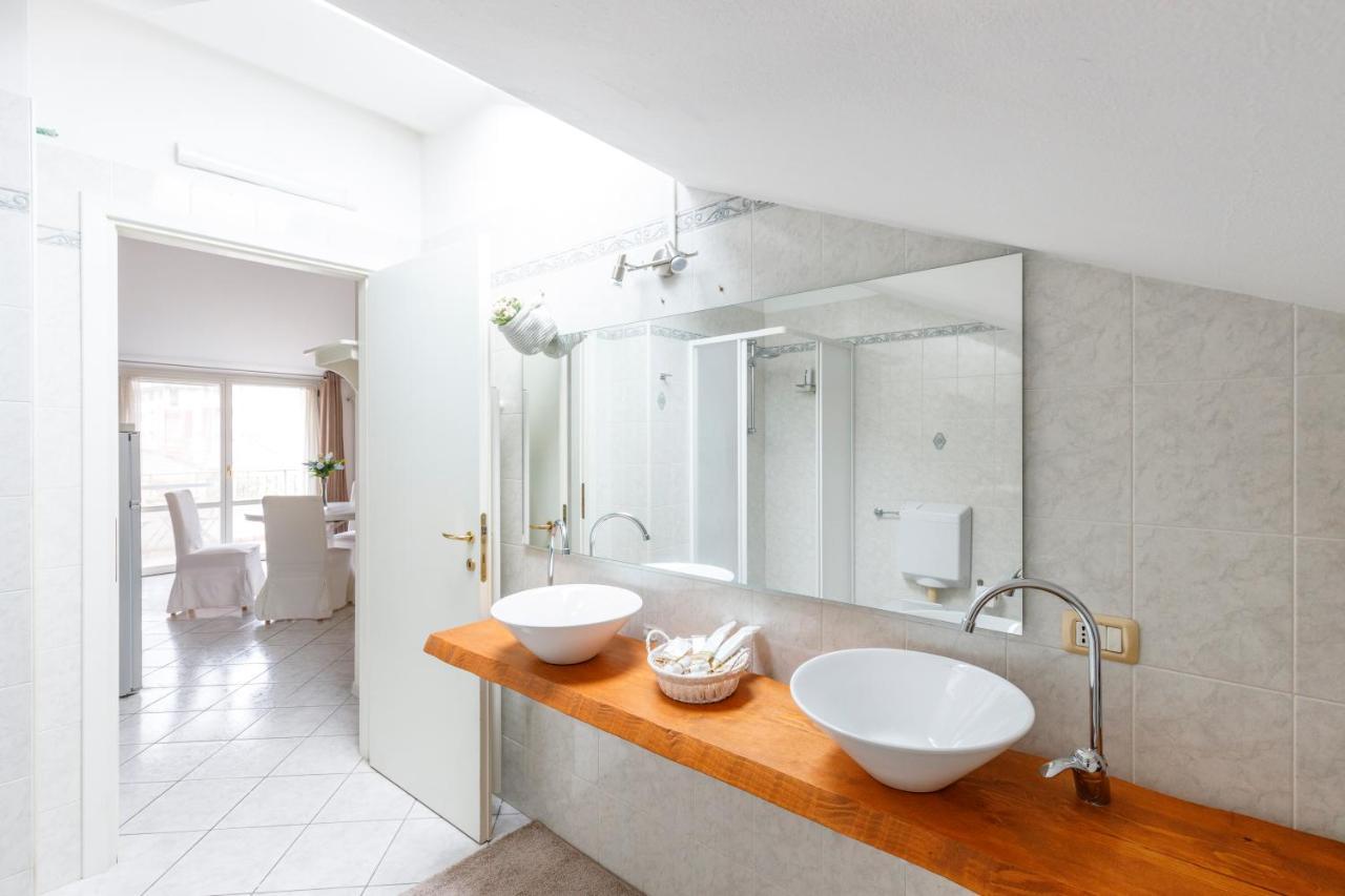 Elly'S Home Parcheggio Privato ラヴェンナ エクステリア 写真