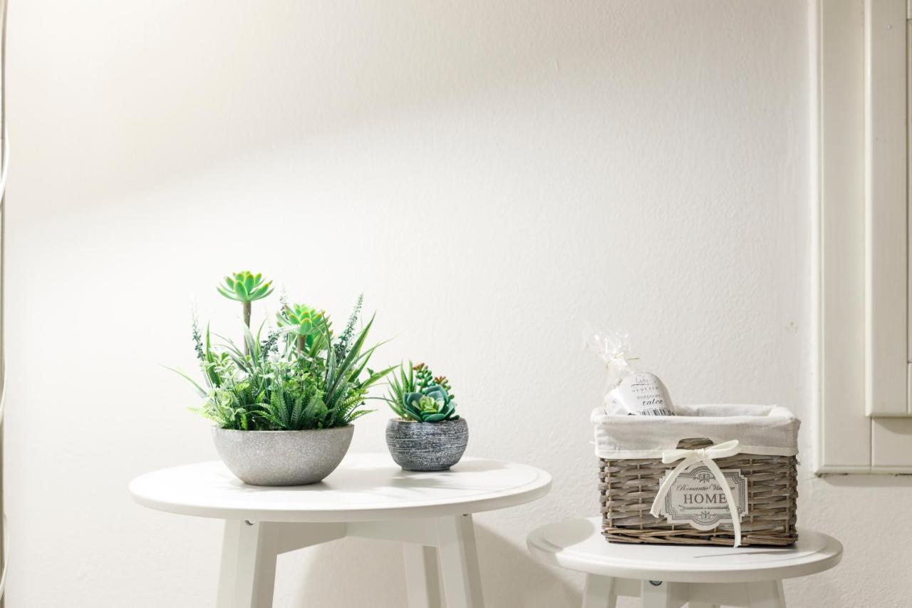 Elly'S Home Parcheggio Privato ラヴェンナ エクステリア 写真